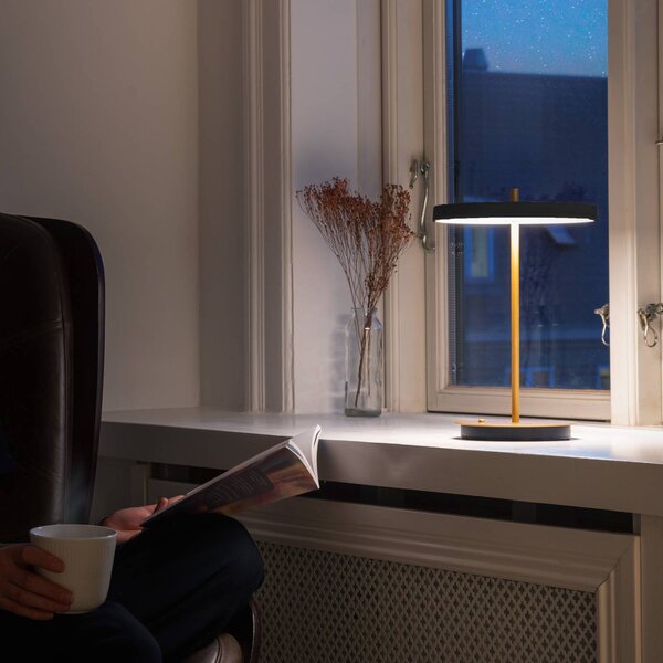 UMAGE Lampa stołowa LED Asteria Move, możliwość ściemniania, mosiężny / złoty, salon / jadalnia, metal, design
