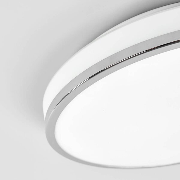 Lampa sufitowa Lyss Lindby, biały / opal, łazienka, szkło, nowoczesny