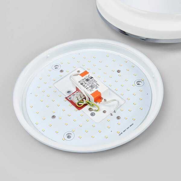 Lampa sufitowa Lyss Lindby, biały / opal, łazienka, szkło, nowoczesny