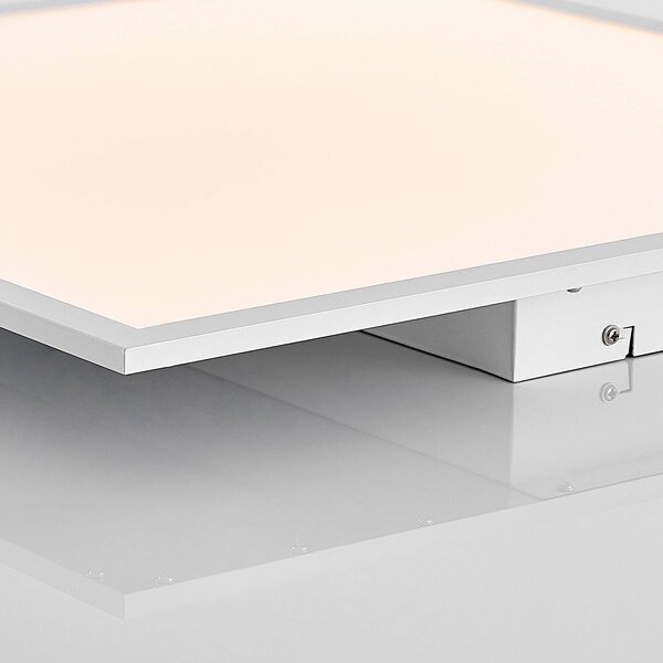 Lampa sufitowa LED Quais Lindby, biały / opal, kuchnia, aluminium, nowoczesny