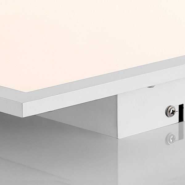 Lampa sufitowa LED Quais Lindby, biały / opal, kuchnia, aluminium, nowoczesny