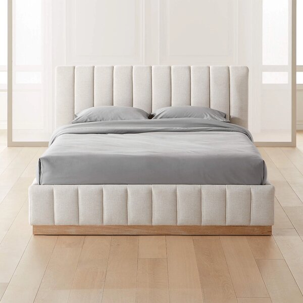Łóżko tapicerowane z pojemnikiem Velia