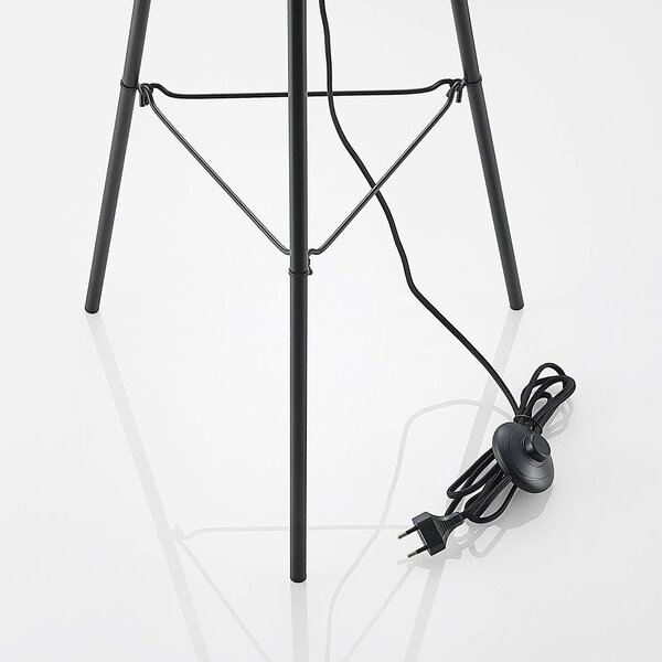 Lampa stojąca Canyana Lindby, jasne drewno, salon / jadalnia, drewno, dworkowy / rustykalny