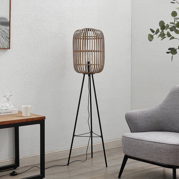 Lampa stojąca Canyana Lindby, jasne drewno, salon / jadalnia, drewno, dworkowy / rustykalny