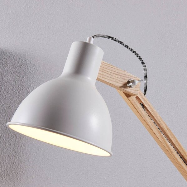 Lampa stojąca Shivanja Lindby, jasne drewno, biuro, drewno, nowoczesny