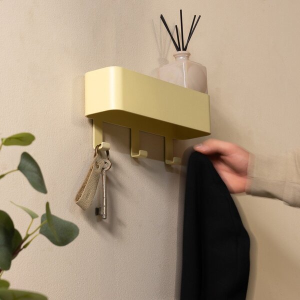 Jasnożółty stalowy wieszak ścienny z półką 27 cm Dax Play – Spinder Design