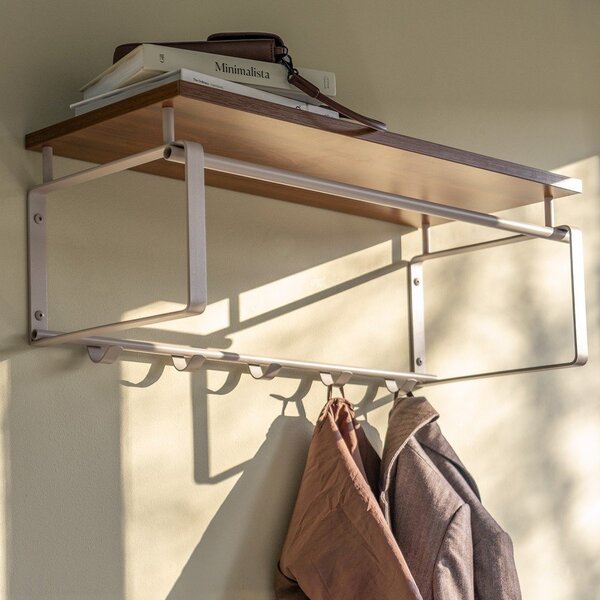 Stalowy wieszak ścienny w naturalnym kolorze/szarobrązowy z półką 70 cm Rex – Spinder Design