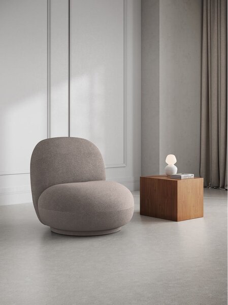 Beżowy fotel z materiału bouclé Chuck – Micadoni Home