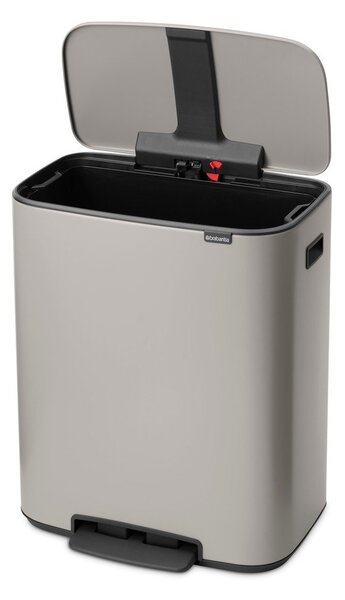Jasnoszary stalowy kosz na śmieci z pedałem 60 l Bo – Brabantia