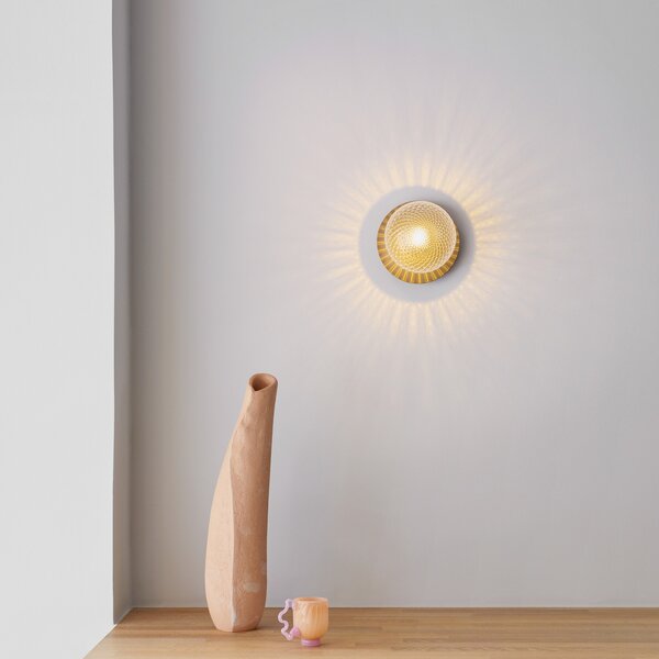 Lampa Ścienna Nuura Aps, Liila 1 Medium, ściemnialny, złoty | mosiężny, salon, szkło, design