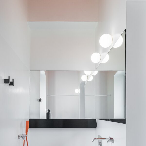 Lampa Ścienna Artemide, Dioscuri, ściemnialny, biały, przedpokój, szkło, design
