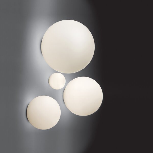 Lampa Ścienna Artemide, Dioscuri, ściemnialny, biały, przedpokój, szkło, design