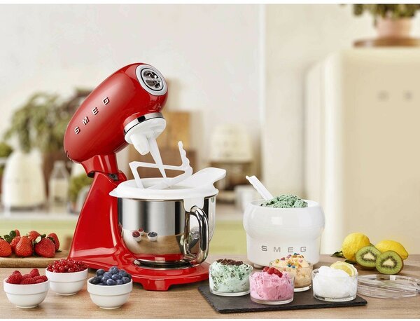 Czerwony robot kuchenny 50's Retro Style – SMEG