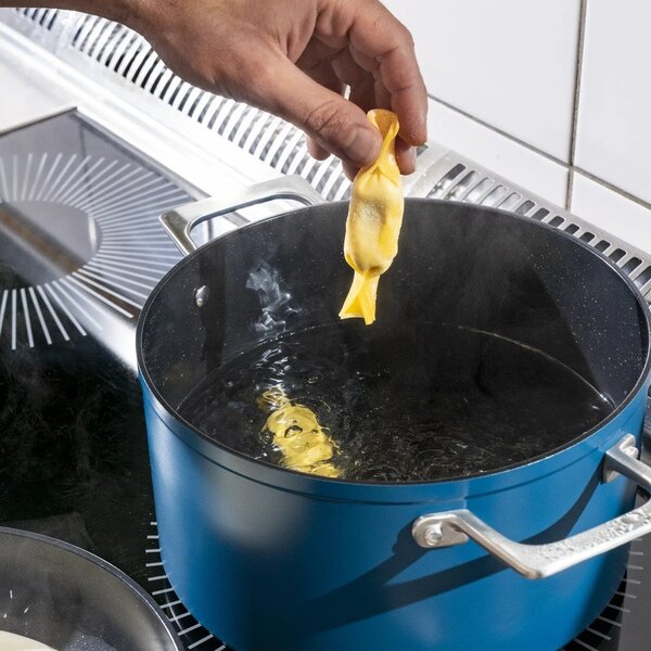 Garnek z pokrywką/z powłoką ceramiczną 5,5 l Meda 4.0 – FABINI
