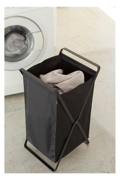 Czarny składany kosz na pranie YAMAZAKI Tower Laundry
