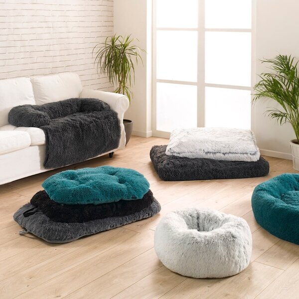 Białe legowisko dla psów ø 55 cm Fluffy Heather – Love Story