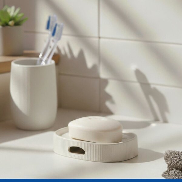 Kremowa mydelniczka ceramiczna Fablo – Wenko