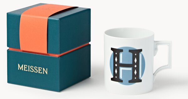 Westwing x MEISSEN, ręcznie wykonany kubek z ozdobnym motywem Initials