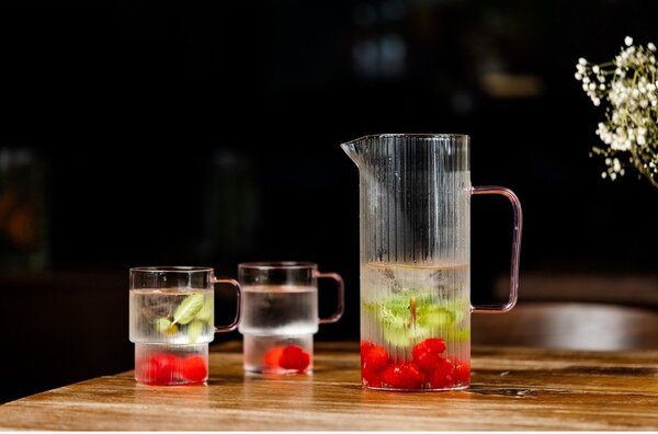 Różowe szklane kubki zestaw 2 szt. do cappuccino 350 ml Livio – Vialli Design