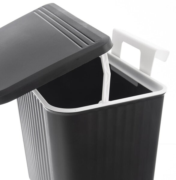Czarny plastikowy kosz na śmieci 13 l – Orion