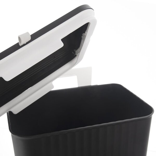 Czarny plastikowy kosz na śmieci 13 l – Orion
