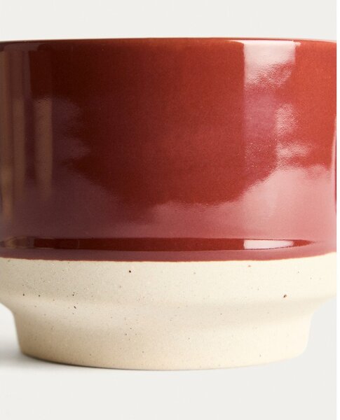Bordowy kubek ceramiczny Doren – Kave Home