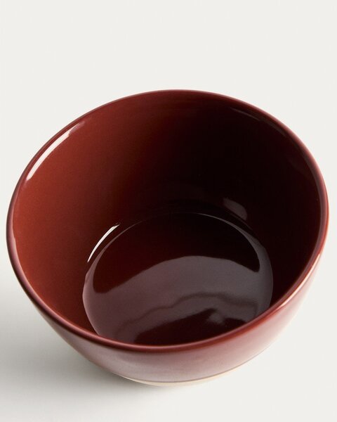 Bordowa ceramiczna miska Doren – Kave Home