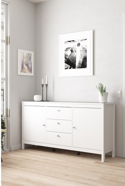 Biała niska komoda 151x80 cm Madrid – Tvilum
