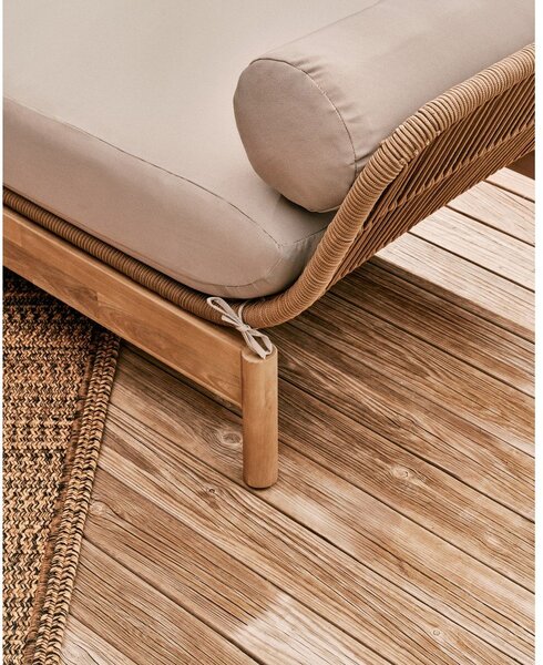 Sofa ogrodowa z litego drewna akacjowego w naturalnym kolorze Catalina – Kave Home