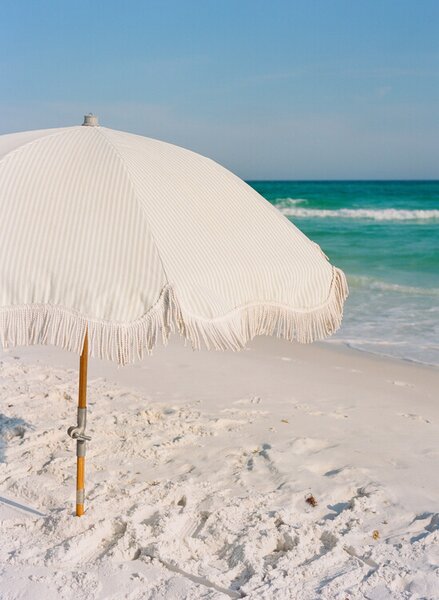 Fotografia Beach Umbrella, Bethany Young