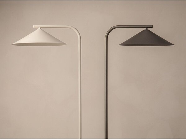Kremowa metalowa lampa stojąca (wysokość 160 cm) Nocte – Micadoni