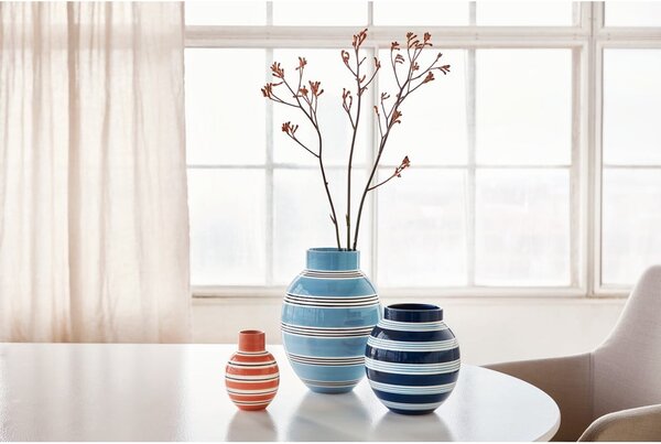 Niebieski ceramiczny wazon Kähler Design Nuovo, wys. 30 cm