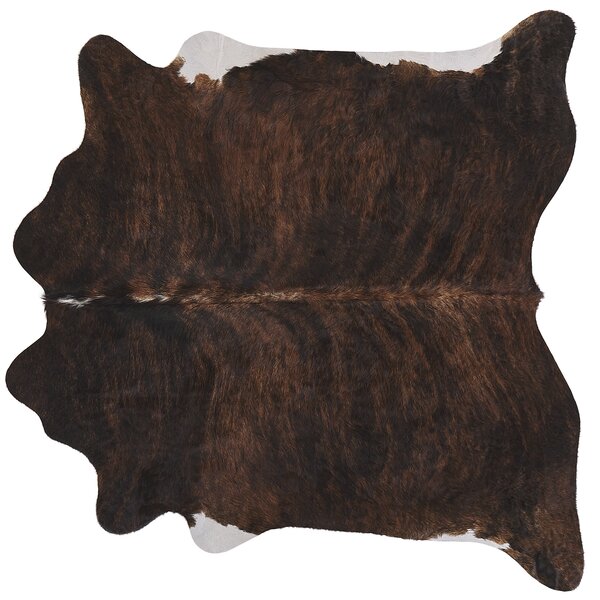 Skóra bydlęca dywan ze skóry krowa bazylijska 3-4 m² ciemnobrązowa Nasqu Beliani