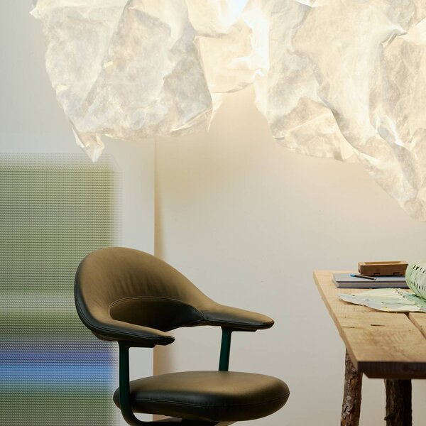FLOS Kinkiet Maap W1, możliwość ściemniania, biały / opal, salon / jadalnia, tkanina / materiał / jedwab, design