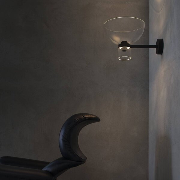 FLOS Kinkiet Nocturne Bowl, możliwość ściemniania, czarny, przedpokój, aluminium, design