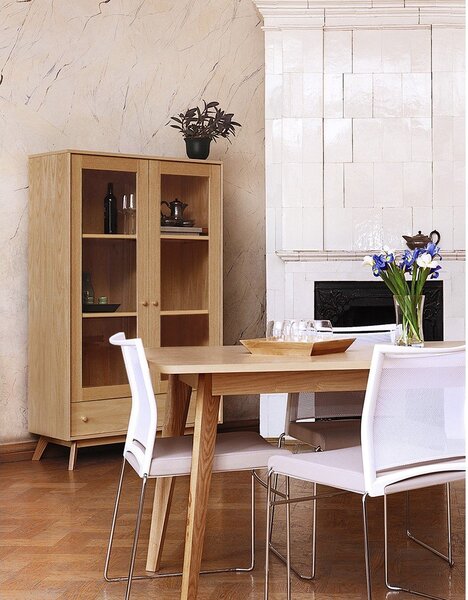 Witryna w dekorze dębu 100x170 cm Kensal – Woodman