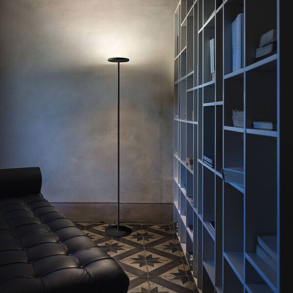 Linea Light Lampa stojąca LED Joshua, możliwość ściemniania, czarny, salon / jadalnia, metal, nowoczesny