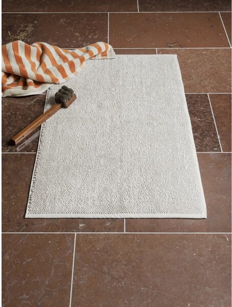 Pomarańczowo-beżowy ręcznik kąpielowy z bawełny organicznej frotte 70x140 cm Arto – Blomus
