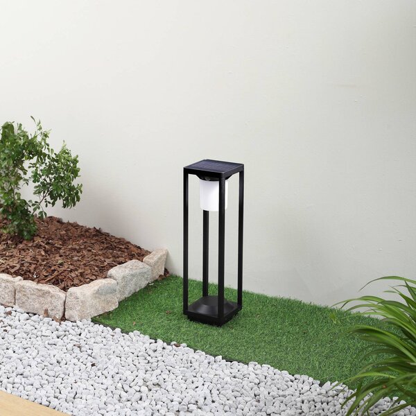 Lucande LED solarne oświetlenie ścieżki Nilea, 50 cm, czarne, czujnik Nilea, czarny, aluminium, nowoczesny
