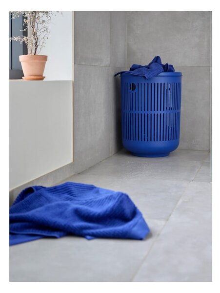 Niebieski bawełniany ręcznik kąpielowy 70x140 cm Indigo – Zone