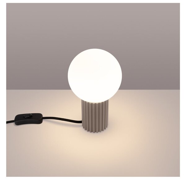 Szarobrązowa lampa stołowa ze szklanym kloszem (wysokość 19 cm) Orbital – Sollux