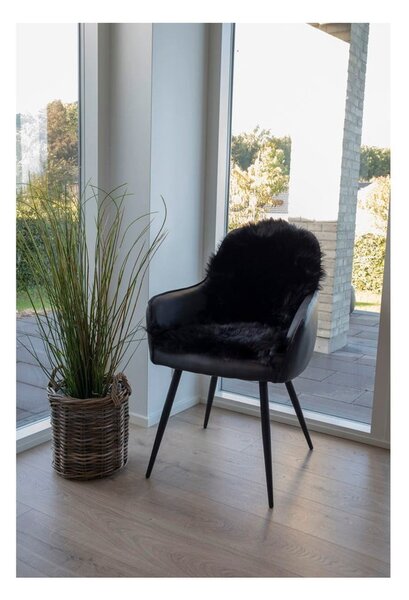 Czarna syntetyczna skóra 50x85 cm – House Nordic