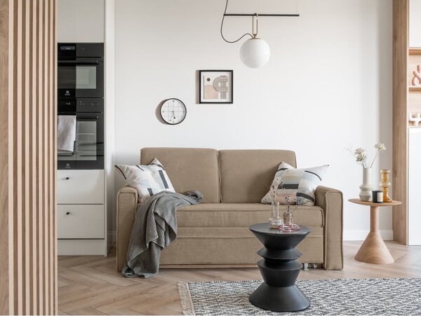 Beżowa rozkładana sofa 168 cm Lucky Lucy – Miuform