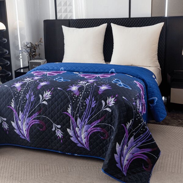 Narzuta na łóżko VIOLET BUTTERFLY, ciemnoniebieska Rozmiar: 170 x 210 cm