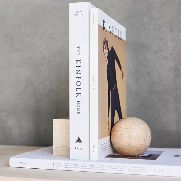 Podpórka do książek Savi – OYOY Living Design