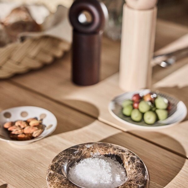 Kamienny świecznik Savi – OYOY Living Design