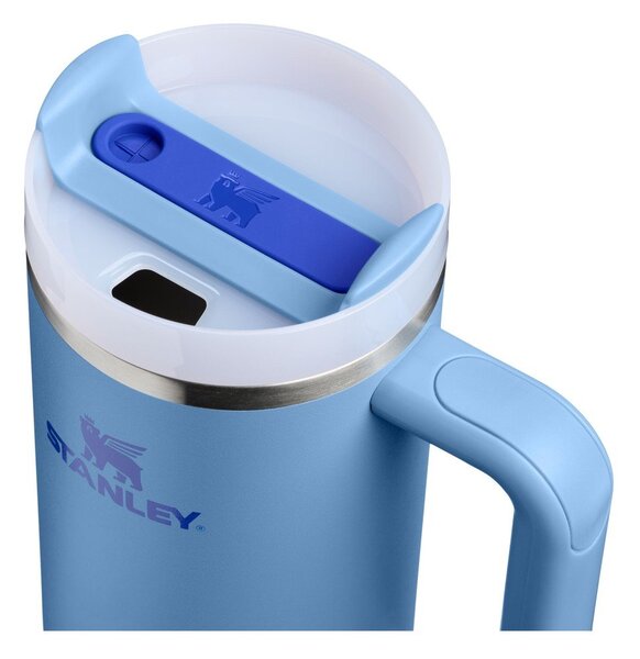 Niebieski termos ze stali nierdzewnej ze słomką 890 ml Quencher H2.O FlowState™ Tumbler Blue Sky – Stanley