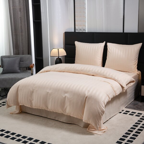 Hotelowa pościel z mikrofibry JASMINE szampański - pasek 2 cm Rozmiar pościeli: 70 x 90 cm | 140 x 220 cm